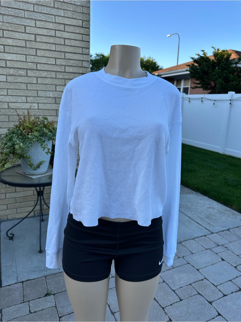 Wild Fable White  Wafle Cropped Long-Sleeve Knit Top - size M